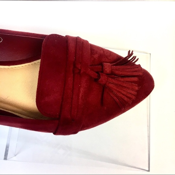Burgundy Pointed Toe Loafers w/ Tassel Detail - Picture 3 of 6